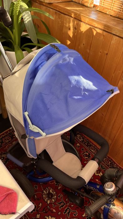 Детский велосипед с ручкой