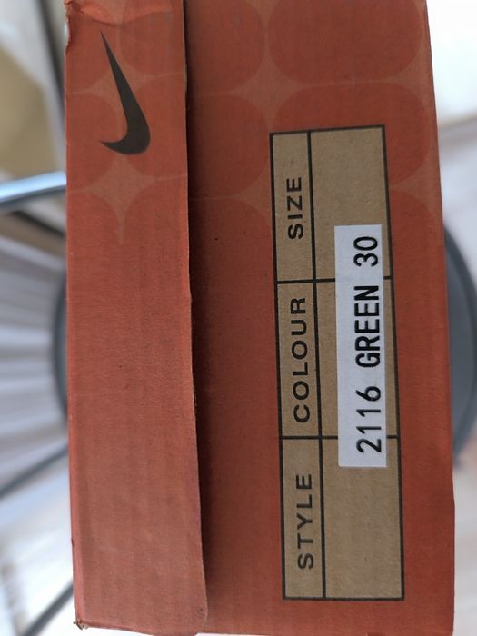 Буцы для игры в футбол.