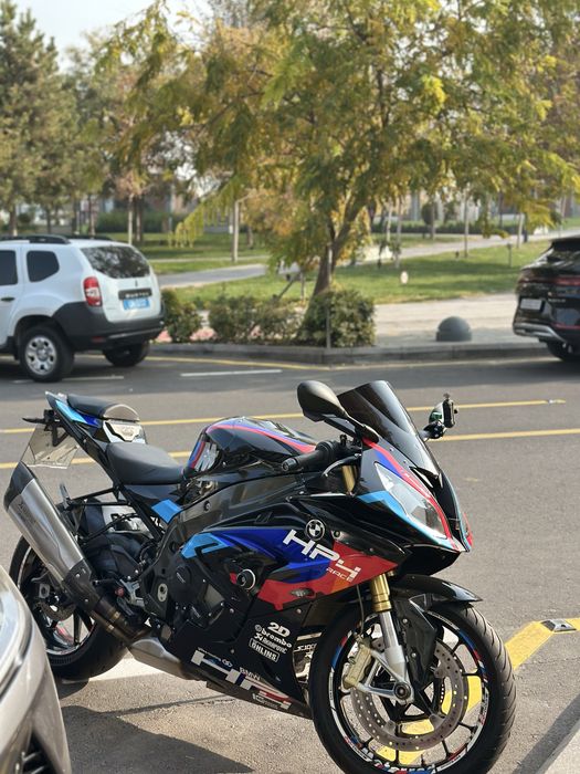 Продаю мотоцикл BMW S1000rr