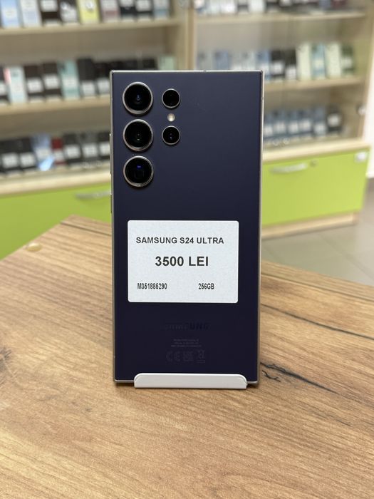 Samsung S24 Ultra, memorie internă 256gb, stare foarte bună