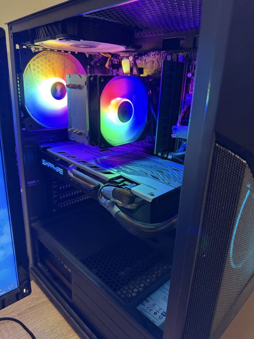 Vand PC complet Unitate+Monitor
