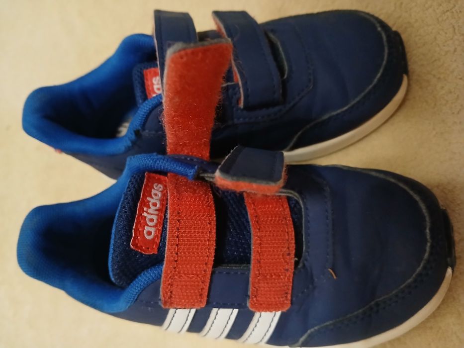 Адидас унисекс 26