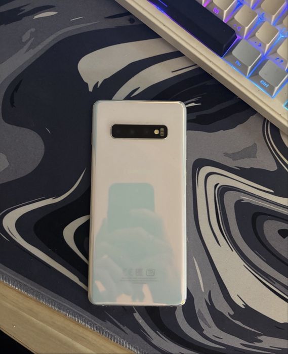 samsung s 10+ 128гб