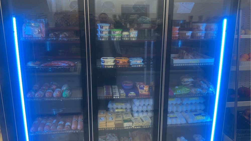 Продам почти новые холодильник