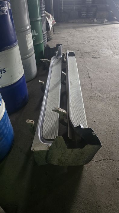 Продам пороги Прадо 120 с стиле GX