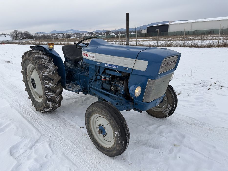 Tractor Ford 3000 . Recent adus !!