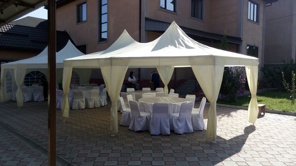 Аренда столы и стулья.шатры.