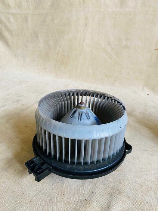 Вентилятор Печки Toyota Lexus BMW