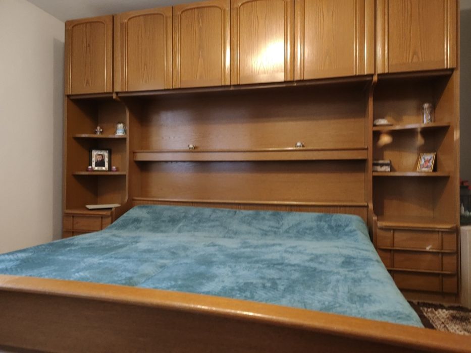 Set dormitor cu pat incorporat