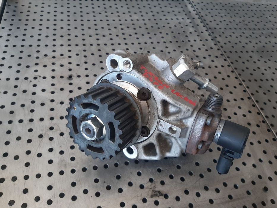 pompa inalta 1.6 crdi d4fe hyundai tucson tl  33100-2u000  9046040004