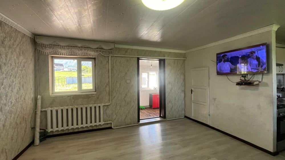 Үй сатылады.СРОЧНА!!