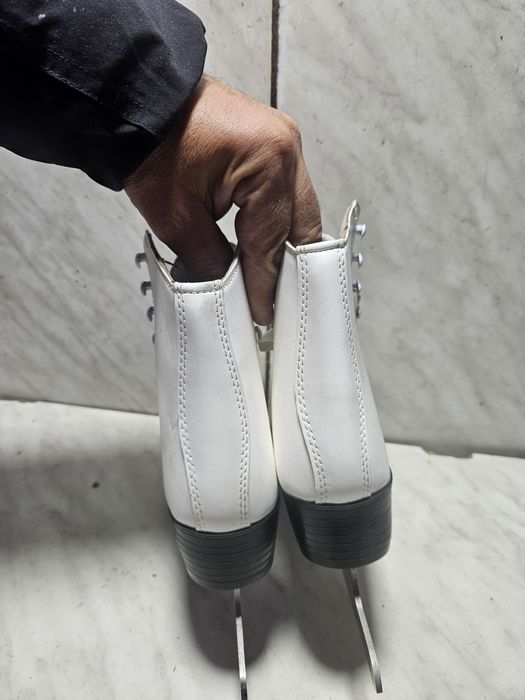 Patine 2041 gheata patinaj artistic American  marime eu 36 (24   cm)