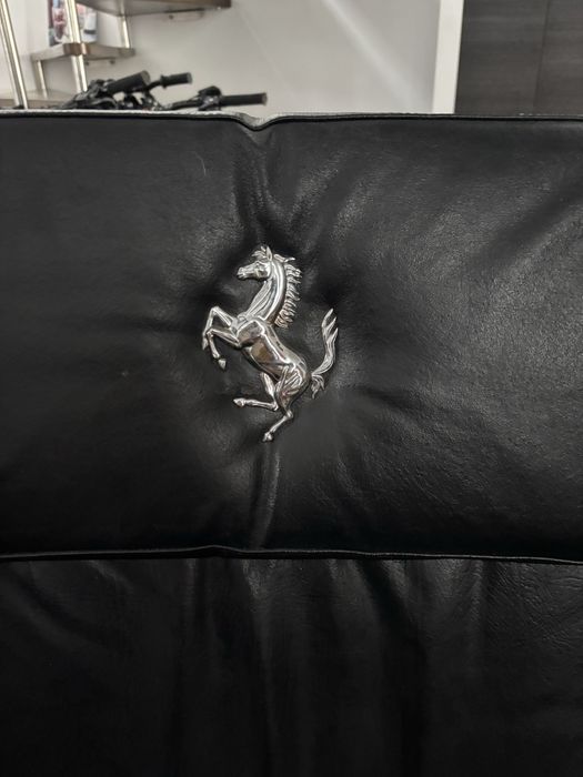 Scaun birou din piele Ferrari