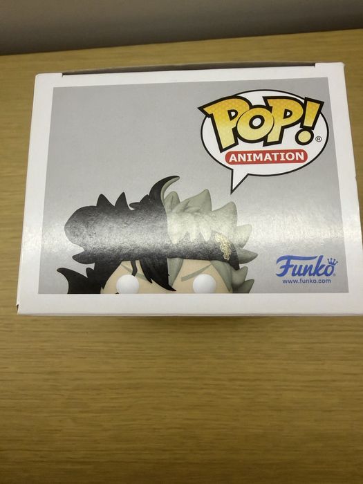 Фигура Funko POP! Animation: Black Clover - Black Asta (Glows in the Dark) (Special Edition) #1556