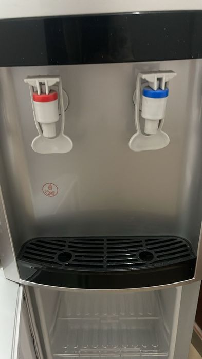 Продам Кулер. Почти новый,