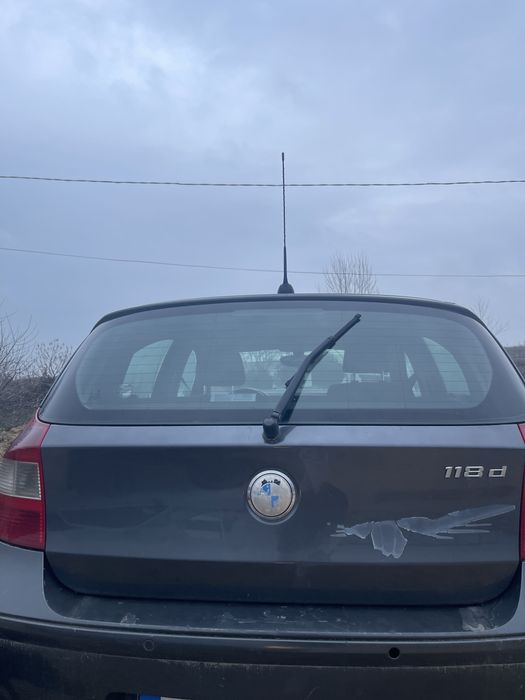 Dezmembrez Bmw Seria 1 E87