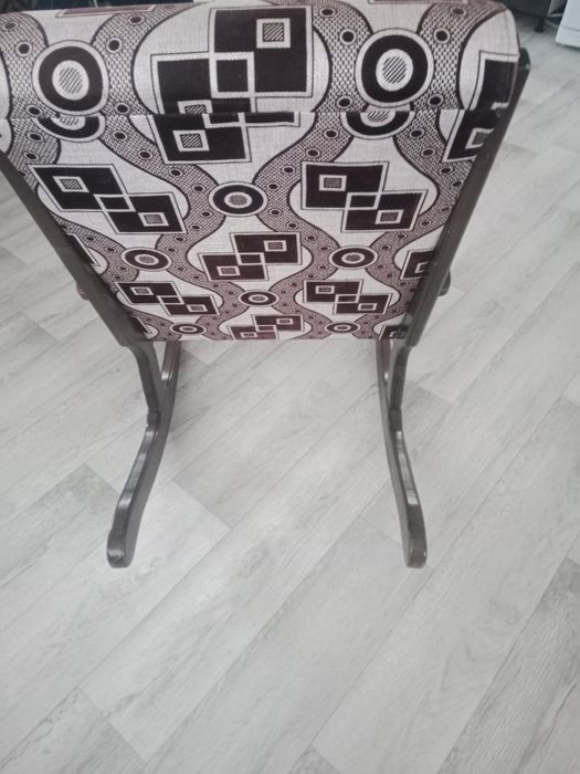 Кресло качалка,натуральное дерево