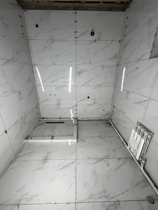 Опытный кафельщик