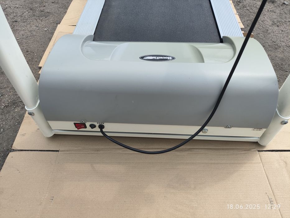 Беговая дорожка.