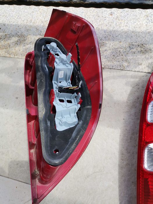 Ляв L и Десен R Стоп Мерцедес/Mercedes А169  2004--2009г