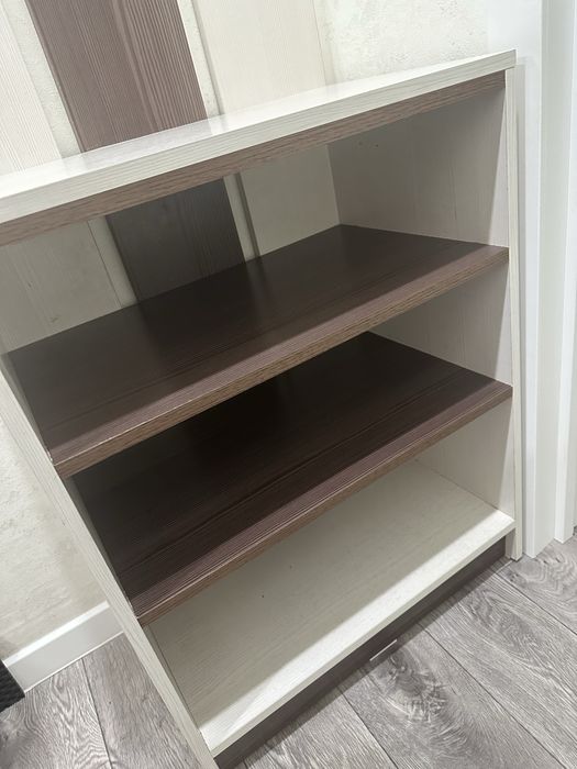 Вешалка с обувницей в прихожую