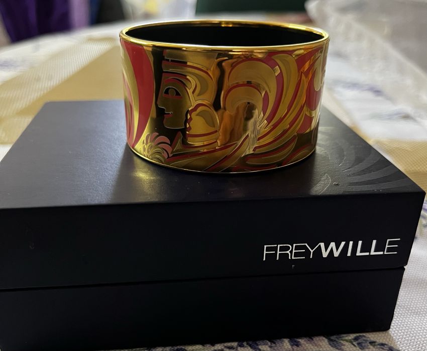 Браслет Freywille Дива