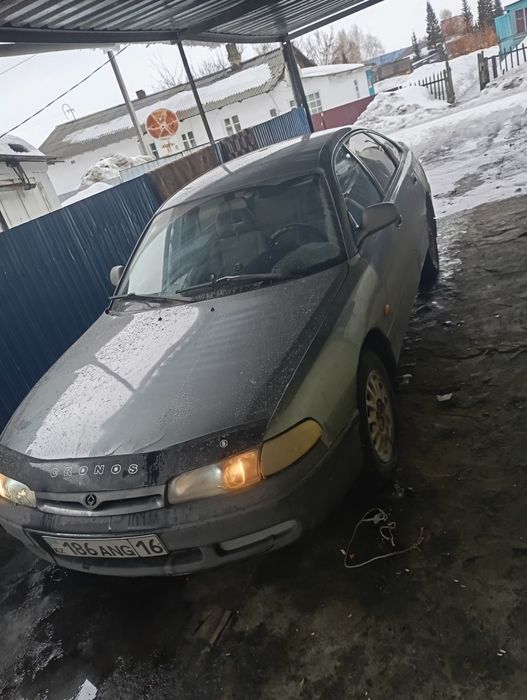 Продам мазда кронс