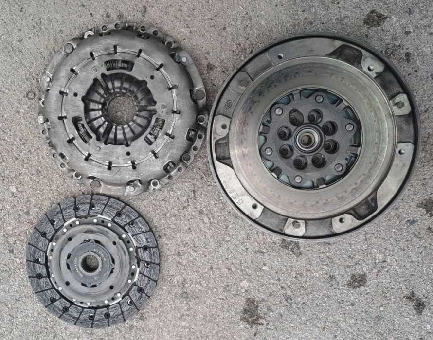 Комплект Съединител BMW N47D20 f30,f31,f20,f21,e90/БМВ 316d,318d,320d