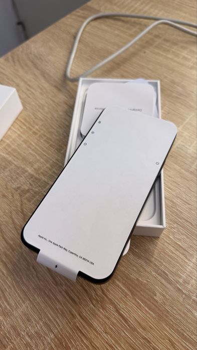 IPhone 12 64GB – NOU, NEACTIVAT – impecabil