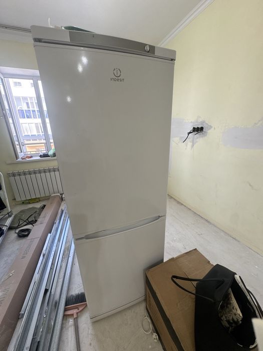 Холодильник 30 тыс тенге б/у, продам