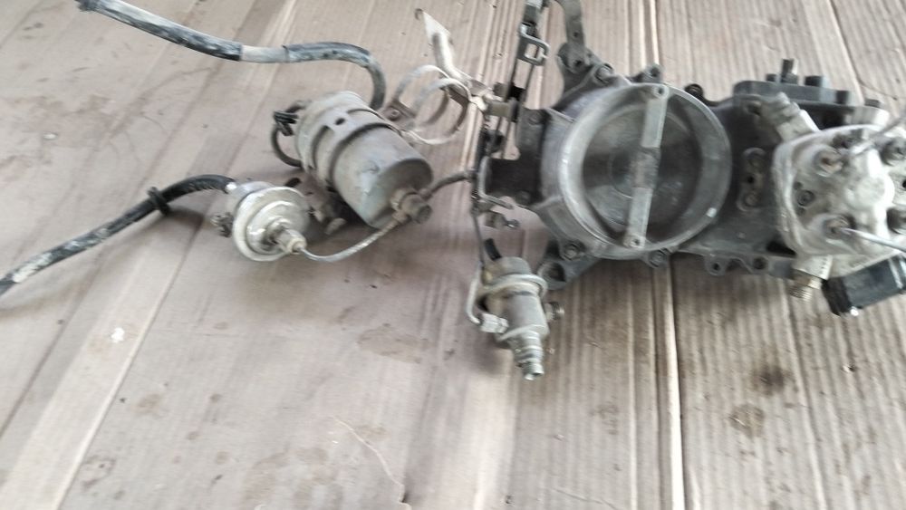 Мерс 124 запчасть