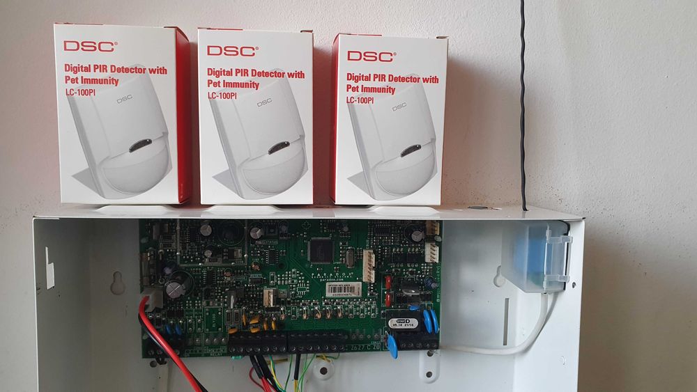 Сот комплект Paradox Spectra SP5500 с дистанционно у-е