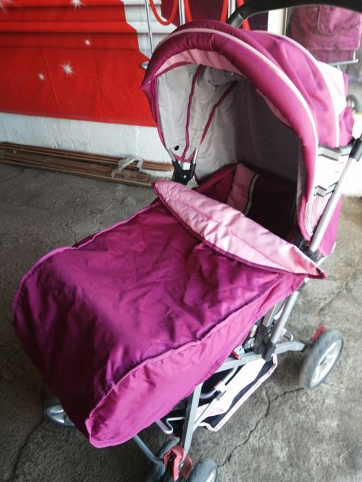 Детская коляска б/у в отличном состоянии