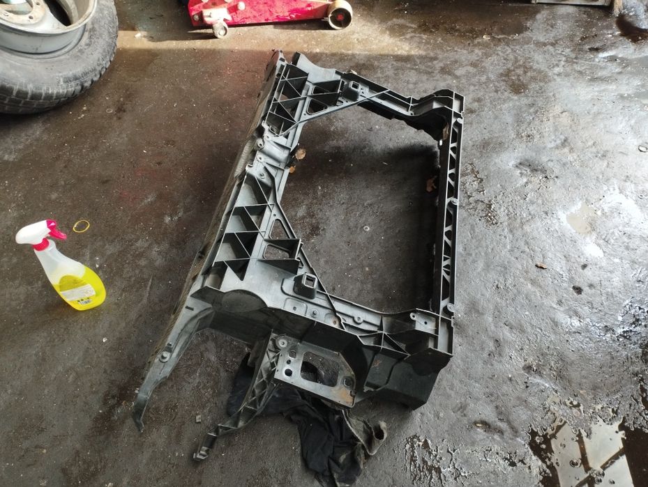 Маска за радиатор за Seat ibiza 2018