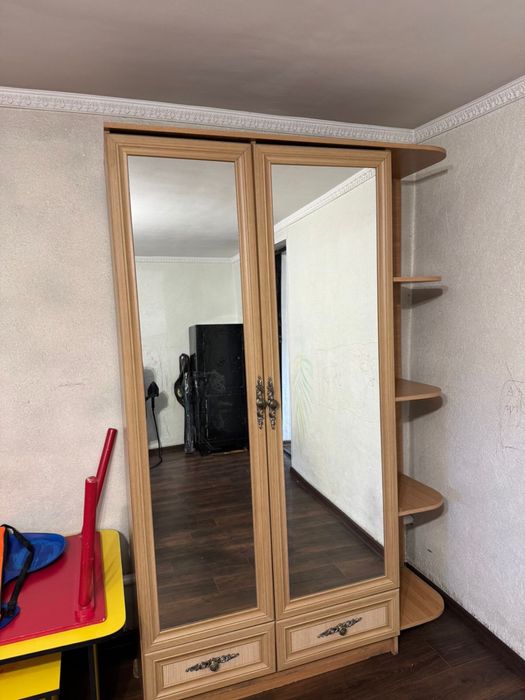 Шкаф для прихожей