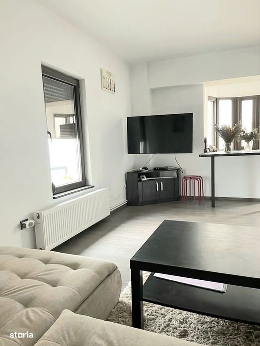 Apartament 2 camere luminos, etaj 7/8, Faleza Nord – Vedere la Mare