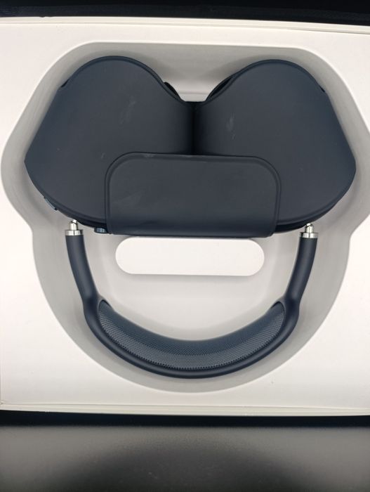 AirPods Max Midnight USB-C