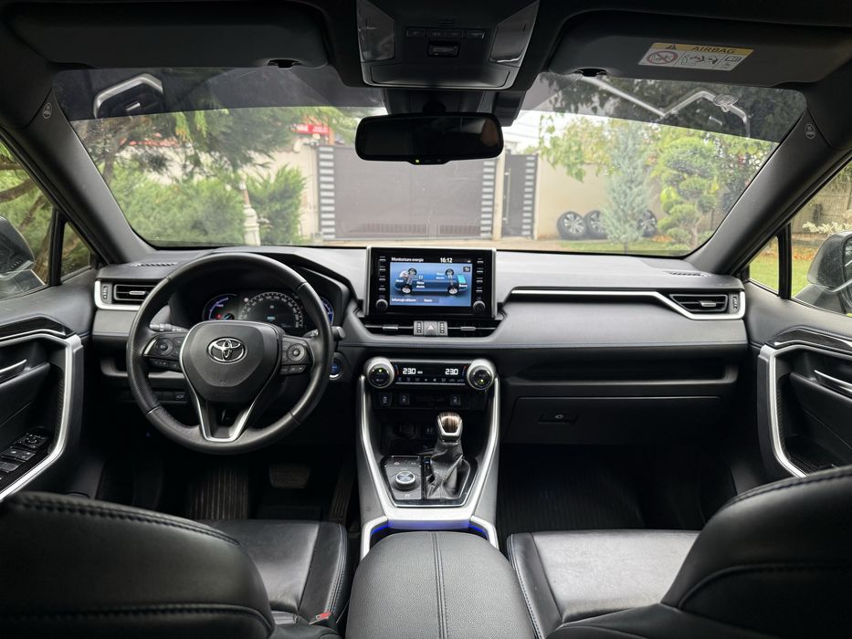 TOYOTA RAV4 2019 — imagine 5