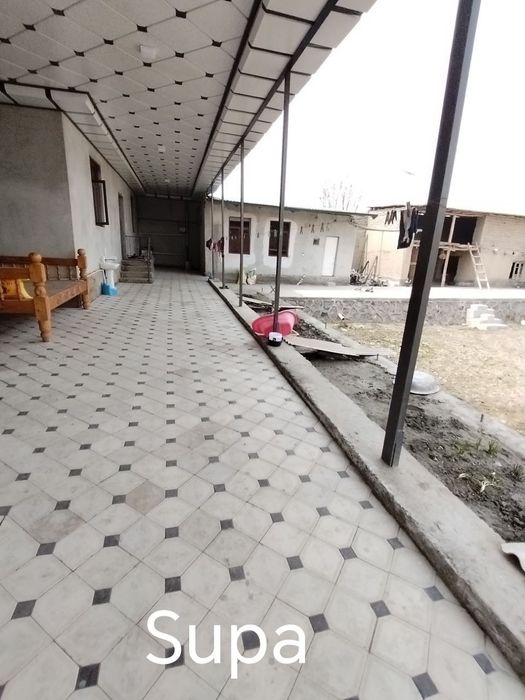 Ховли сотилади...