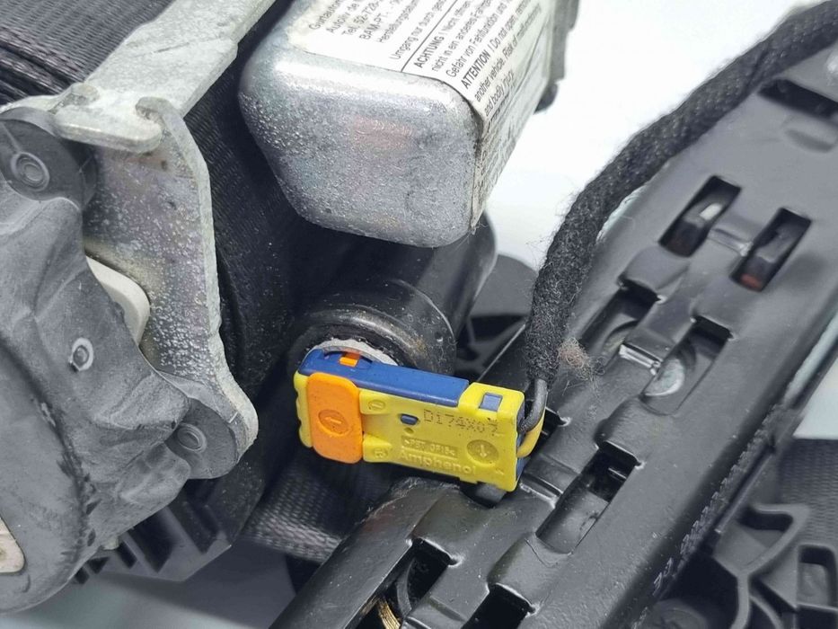 Centura dreapta fata Volkswagen Jetta 3  (1K2) [Fabr 2005-2010] 1K485