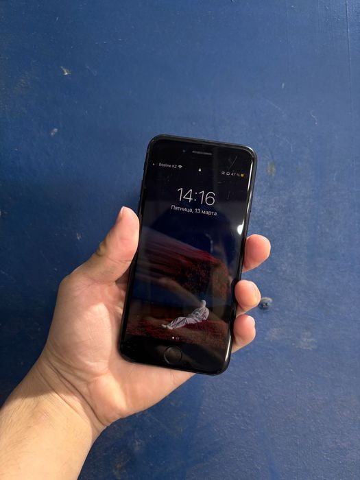 продам iphone 7 128gb