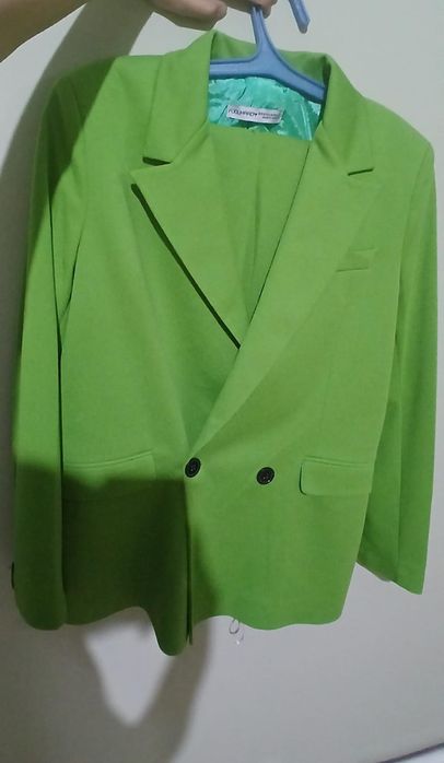 Двойка красивая зелёная