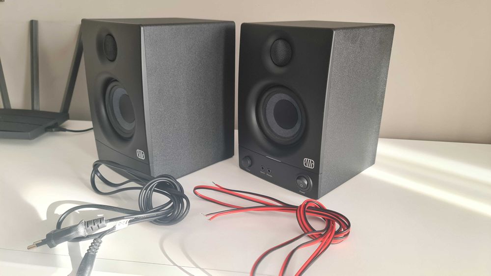 ЗАПАЗЕНО тонколони монитори PreSonus Eris 3.5, чисто нови