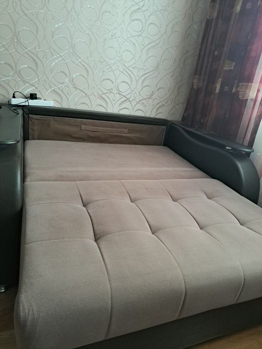 Продам диван подростковый