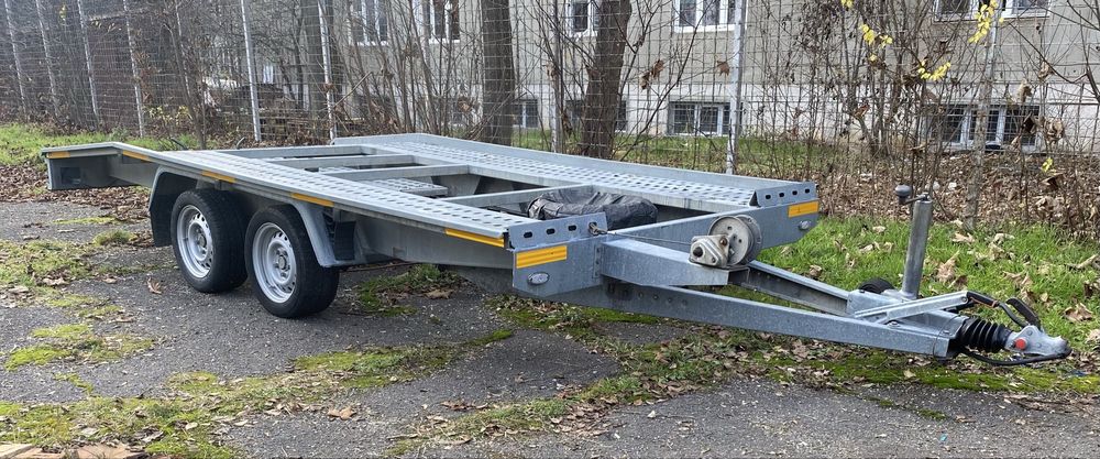 Platforma robusta 2700 kg, an 2019,unic proprietar, putin folosita