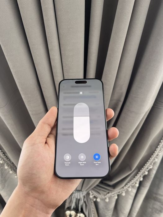 Iphone 16 pro max обмен есть