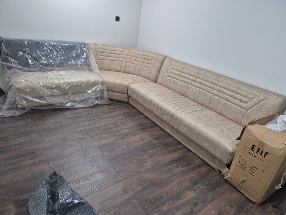 Чисто нов диван!