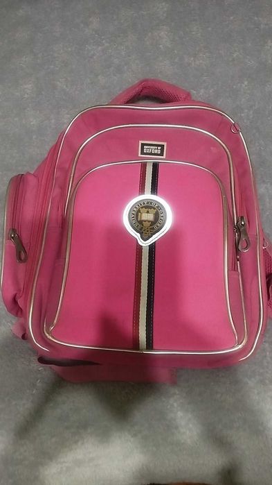 Школьный рюкзак в хорошем состоянии