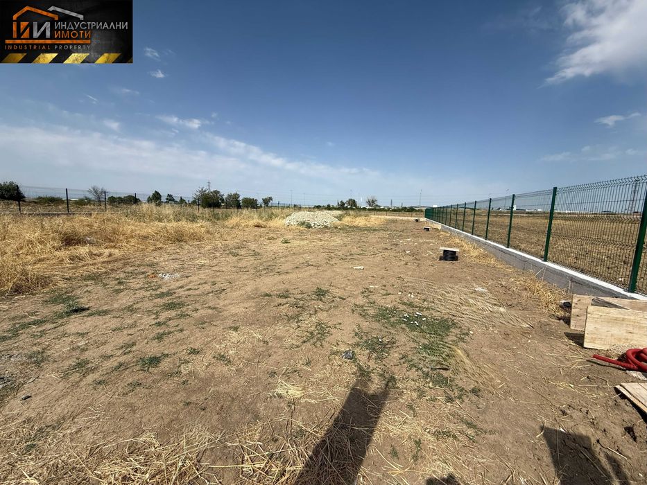 Дава се под наем Парцел в Асеновград - 1550 кв.м за 535.5 € - Снимка #2