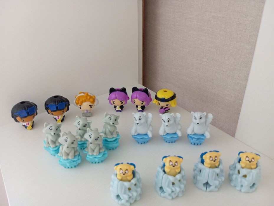 Игрушки из Киндер сюрприза